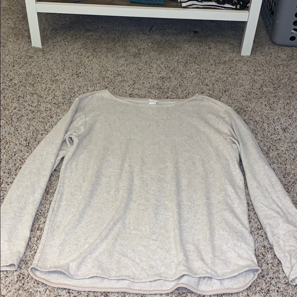 H and M long sleeve top!